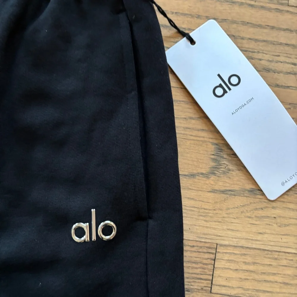 Alo Yoga Accolade Straight Leg Sweatpant Black U5012RG Womens Size S NEW
